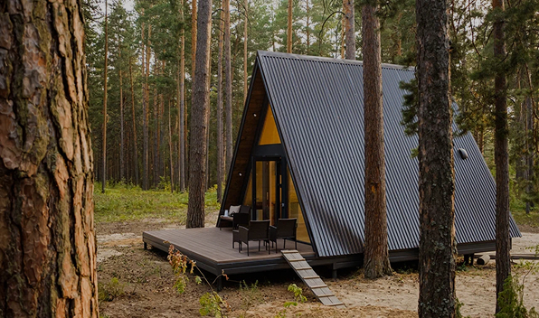 Уютные домики в лесу